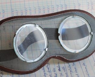 gray, green, black, vintage glasses or goggles, spooky, steampunk at its best, collectibles, Cool Vintage, POVT by CoolVintage steampunk buy now online
