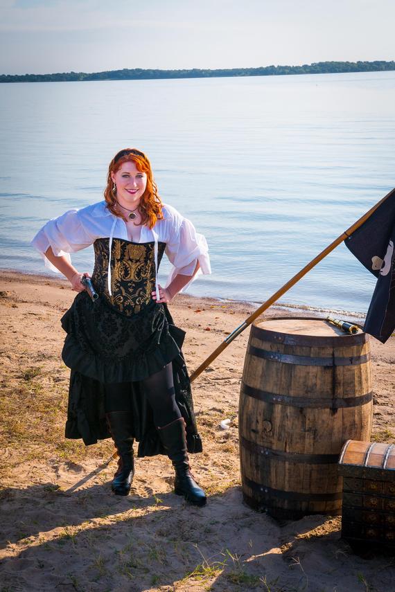 Pirate Black and Gold Corset, Steampunk, Renaissance, Victorian, Renaissance Festival, Ren Fair, Faire, Costume, Steel Boned Corset by SilverLeafCostumes steampunk buy now online