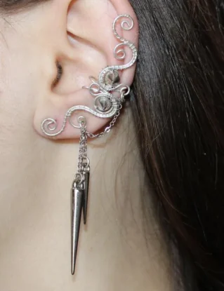 Pierced silvering Ear Cuff with Chains,Cones or Spikes - rock/ goth/ art deco/ steampunk style by Flamens steampunk buy now online