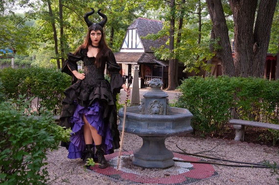 Maleficent Costumes, Black with Lace Corset, Front Lacing Detail, Sleeping Beauty, Mistress of Evil, Renaissance Corset, Cosplay by SilverLeafCostumes steampunk buy now online