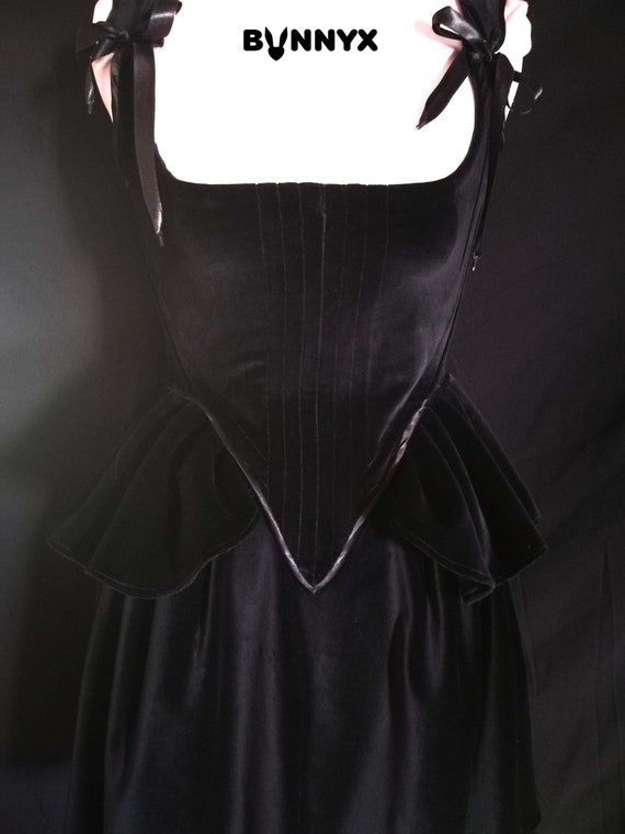 Black Corset Velvet Witch by BunnyxCorsetry steampunk buy now online