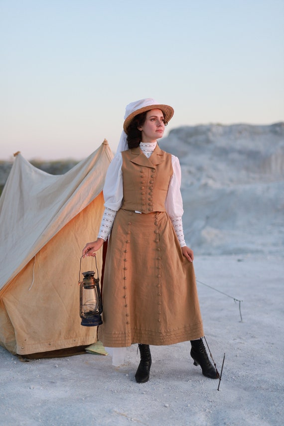 Traveling set - skirt "Beatrix" and vest "Suffragette" in Edwardian Victorian style by Gibsongirldress steampunk buy now online
