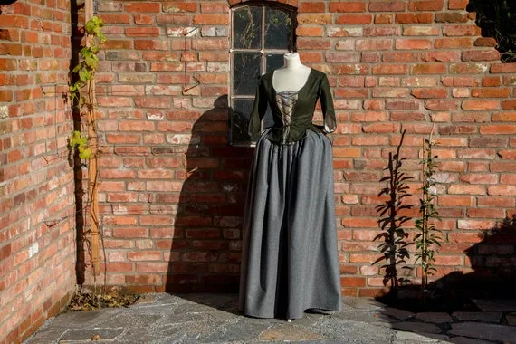 Claire Fraser cosplay dress, movie cosplay, claire cosplay dress, 18th century clothing, claire costume, cosplay costume, costumes for women by Gewandfantasien steampunk buy now online