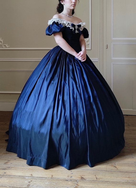 Dress Second Empire 1850-1860, XXS to 3XL in midnight blue taffeta by Robedexception steampunk buy now online