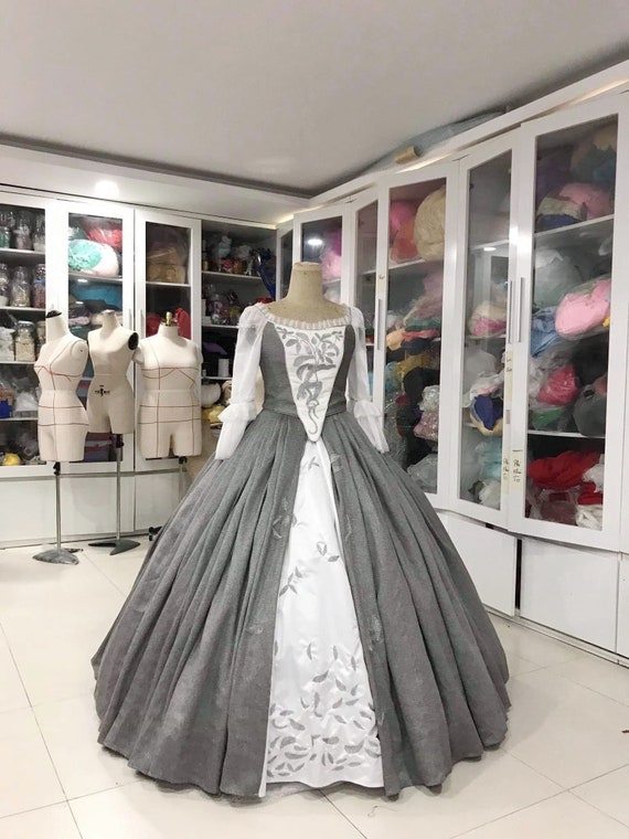 Outlander dress, Claire Fraser gown, Movie Costume Character, Outlander Claire Dress, Embroideries Claire Fraser Dress by MollyNguyenDesign steampunk buy now online