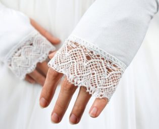White arm wrist warmers fingerless gloves wedding bridal elbow lace gloves by RitaMarlin steampunk buy now online