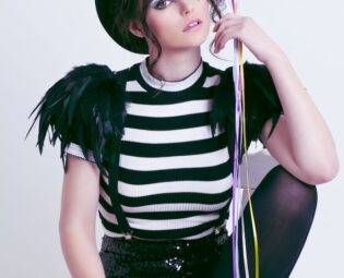 Black feather epaulette shoulder pieces, black wings, feather shoulders by rougepony steampunk buy now online