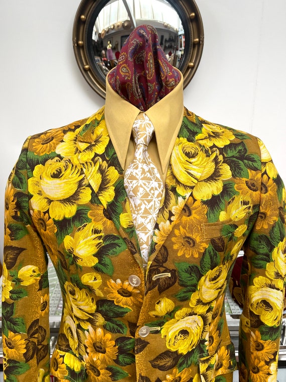 Vintage deadstock late 1960s Jon Wood permanent press slim fit dagger spear point collar shirt and dandy tie set.Medium 39-41”c MINT by MyGenerationV steampunk buy now online